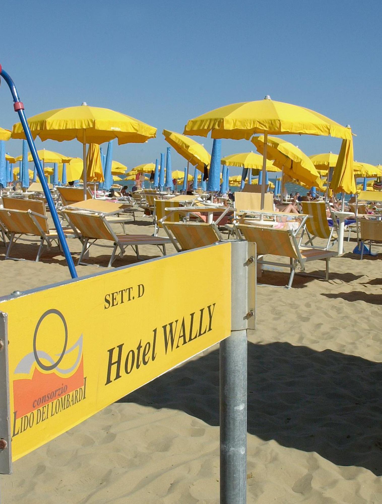 Hotel Wally Lido di Jesolo Bagian luar foto